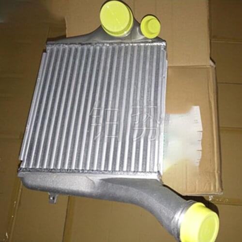 Car Charge Air Cooler 2010-2016Por sch ePa nam era 3.0T Turbocharged Intercooler Water Tank Radiator Air Conditioner Cooler