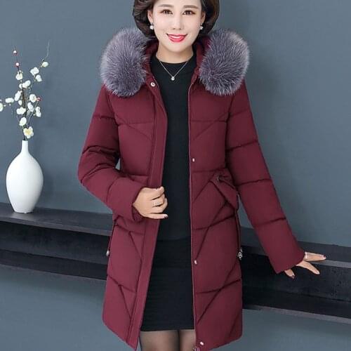 Parkas Women Middle-aged Elderly Large Size Women Cotton Jacket 2021 New Winter Warm Hooded Casual Womens Cotton Jackets NBH172