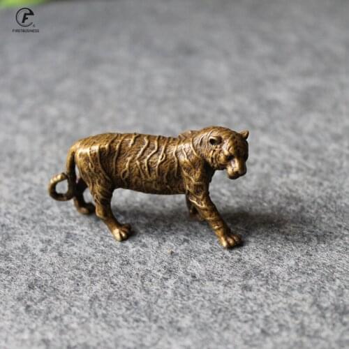 Vintage Copper Tiger Ornaments Study Room Paperweight Desk Decorations Retro Brass Animal Figurines Tea Pets Home Decor Crafts