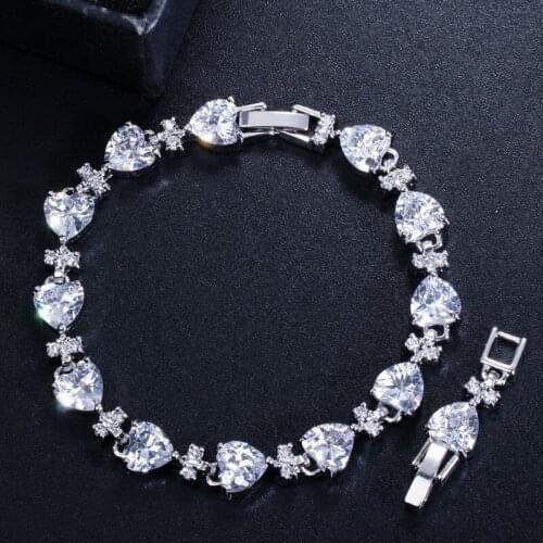 Heart Shape AAA Zircon Bracelet S925 Sterling Silver Bracelets Bangle Delicacy Luxury Bride Wedding Jewelry