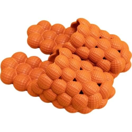 Q39C New Summer Slippers Personalized Bubble Sandals And Slippers Fashion Sandals Home Massage Bottom Slippers For Men Women