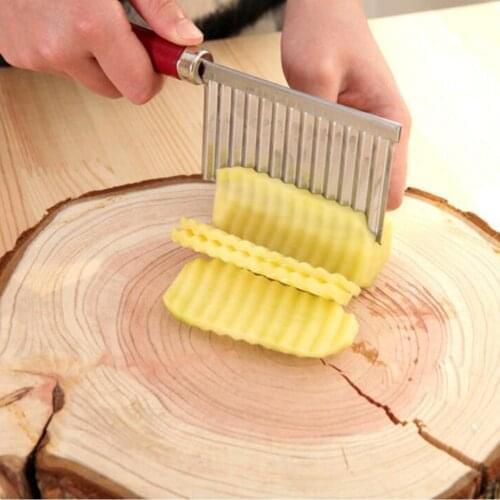 Potato Crinkle Cutter Wavy Stainless Steel Knife for Veggies Salad Chopping Knife Carrots Waffle Fry Slicer Kitchen Accessaries