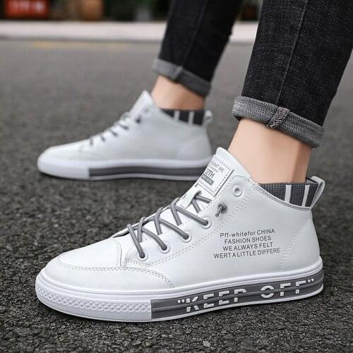 Autumn and winter new high-top white shoes mens board shoes fashion trend Martin boots personality mens boots shoes for men
