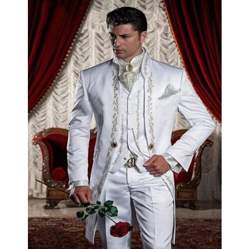Custom Made Gold Embroidery Groom Tuxedos Stand Collar Groomsmen Blazer Man Wedding Suits (Jacket+Pants+Vest+Tie+Handkerchief)