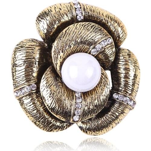 Vintage Alloy Inlaid Pearl Flower Brooch Gold Silver Color Rose Wedding Jewelry Decoration Accessories Party Elegant Brooch Gift