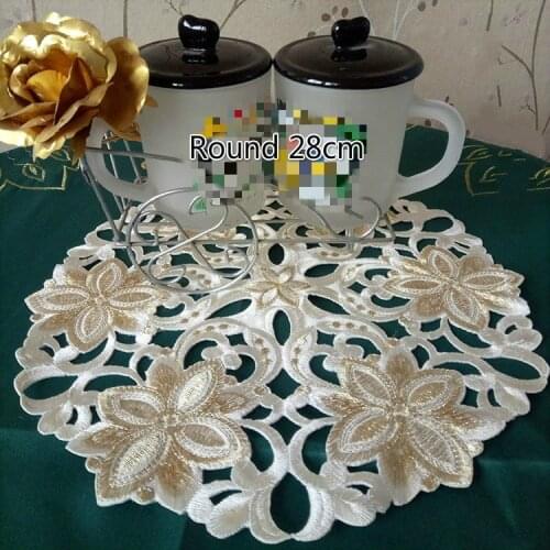 Round Cotton Hollow Embroidery European Kitchen Restaurant Placemat Balcony Coffee Table Mat Cup Coaster Christmas Posavasos