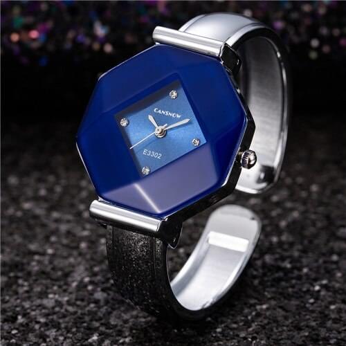 2019 Luxury Women Watches simple Ladies Bracelet Watch Casual Leather Rhinestone Quartz Wristwatch Clock Gift Relogio Feminino