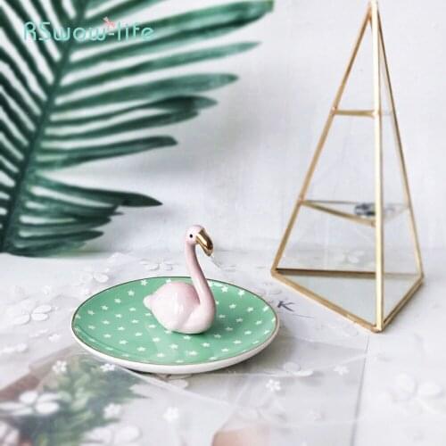 10*10*9cmNordic Style Small Flamingo Ring Plate Ceramic Jewelry Receiving Plates Template Desktop Receiving Tool Decorative Tray