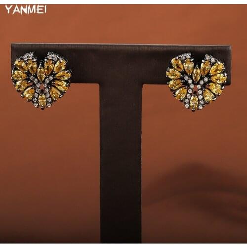 Broken Heart Water Drop Premium Stud Earrings Luxury Shiny Zircon Love Heart Earrings Small and Cute Girl Jewelry Christmas Gift