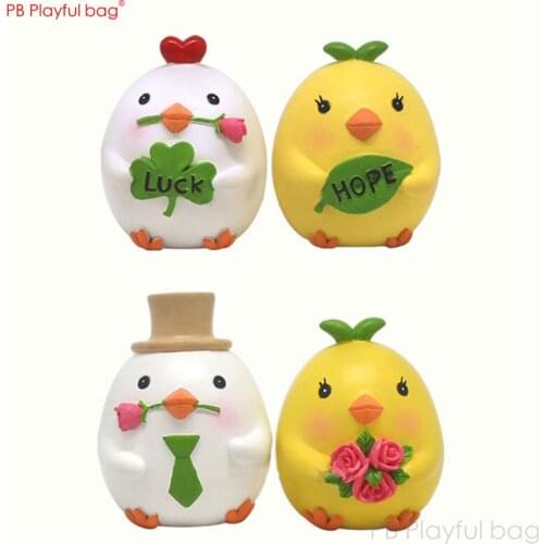 Playful bag Resin chick figurine Cute Chick statue Creative Car ornaments Animal figure toys Valentines Gift HF72