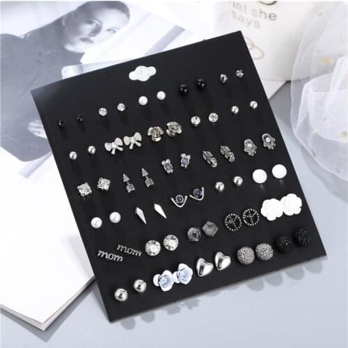 30Pairs/Set Womens Earrings Heart Pearl Earrings For Women Bohemian Fashion Jewelry 2021 Trend Crystal Alloy Stud Earrings