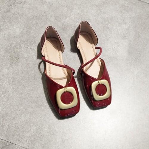 Spring and Summer 2021 Flat Flat Square Toe Hollow Shallow Mouth Square Buckle Soft Soles Granny Toe Toe Sandals Comfortable