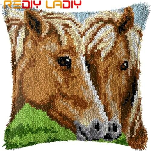 Latch Hook Kits Make Your Own Cushion Two Horses Pre-Printed Canvas Crochet Pillow Case Latch Hook Cushion Cover Hobby & Crafts