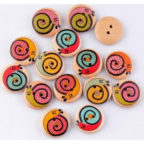Free Shipping Retail 30Pcs Random Mixed Round Snail Animals Pattern 2 Holes Wood Painting Sewing Buttons Scrapbooking 20mm