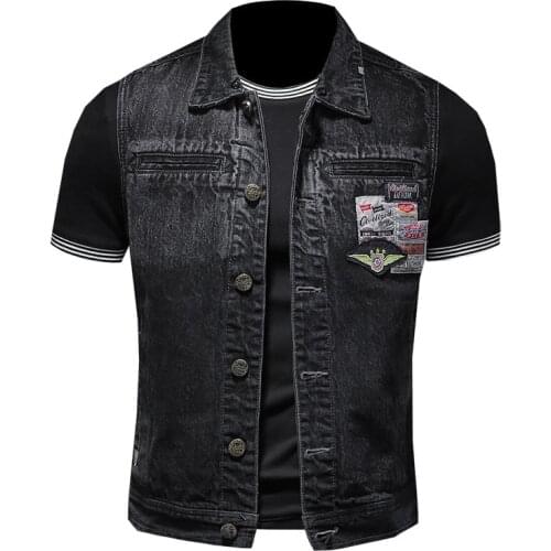 Mens Motorcycle Denim Vest Embroidery Patch Desgin Waistcoat Multiple badges Trucker Casual Jean Sleeveless Jackets Coat For Men