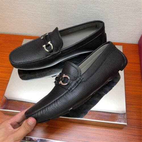 2020 New Mens li zhi wen Dermal a Pedal Shoes Peas tao jiao Loafers Leather Driving Shoes