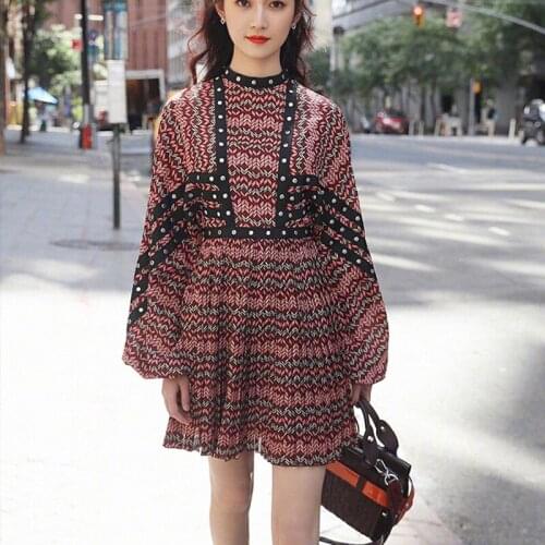 2019 Runway Designer Women printing Dress Elegant Lantern Sleeve Summer Red/Black Dress Vintage O-neck Beading Patchwork Dress