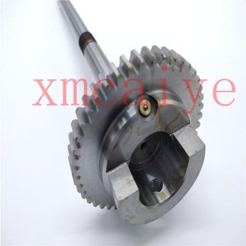 71.030.210F Jounal CD102 SM102 Machine Water Gear Shaft Roller 44 Teech Roller Gear