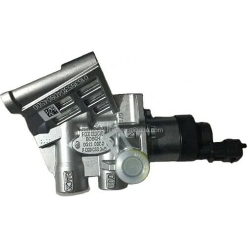 F008C80045,21103266,02113830 genuine new fuel regulator with metering unit valve 0928400670 for Excavator EC210B,EC240B,EC290B