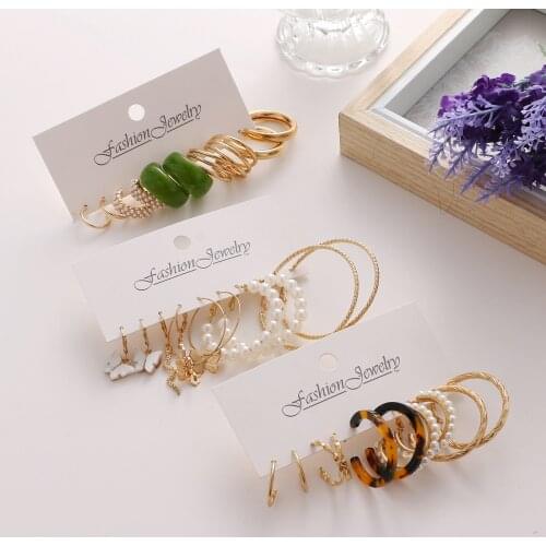 KISS WIFE Retro Butterfly Hoop Earrings Set For Women Geometirc Pearl Hoop Earrings Brincos 2021 Trend Fashion Jewelry Gift