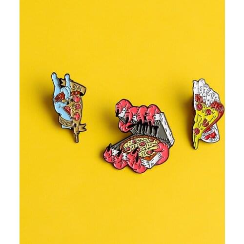 Devils Hand Cruel Delicious Strawberry Pizza Gift Box Custom Jewelry Pin Evil Paw Fashion Denim Shirt Lapel Brooch Badge Gift