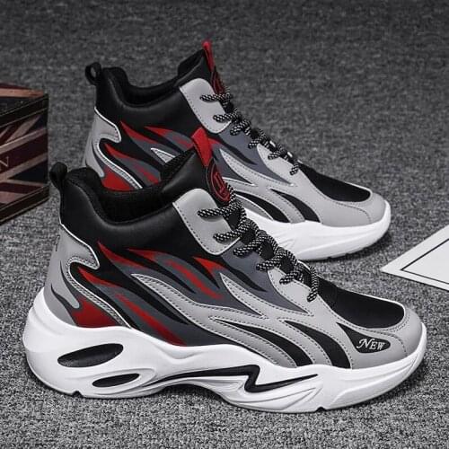 WOWI KCKS Running Shoes