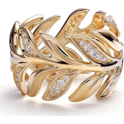 Huitan New Trendy Gold Color Leaves Band Women Rings Inlaid CZ Metallic Versatile Girl Party Ring Daily Wearable Fashion Jewelry