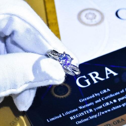 Fashion 4 Claw Rings With Dazzling Eight Heart Eight Arrow Zircon Dainty Silvery Jewelry For Women Wedding Promise Engagement