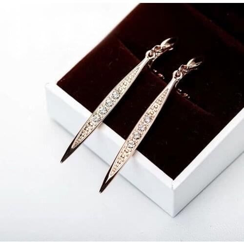 Fashion korean metal strip clip on earrings for women party trendy jewelery made with Austrian crystal best Valentines Day gift