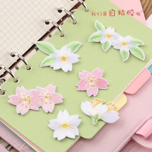 New Brand Flowers Embroidery Self Adhesive Patches Applique Sew Badge Craft Embroidered DIY For Clothes Repair Patches