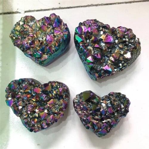 Titanium Aura Amethyst Heart Shaped Crystal Cluster Healing Stone For Home Decoration