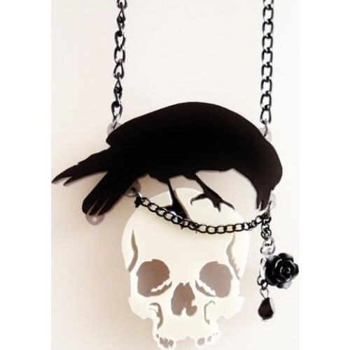 Acrylic punk rock raven flower skull pendant necklace personality crow skeleton necklace for women girl fashion jewelry