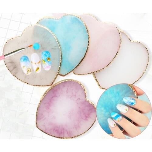 Nail Color Palette Exquisite Heart Shape Plastic Household Gel Polish Pallet Mixing Drawing Paint Glue Plate Pad for Manicure
