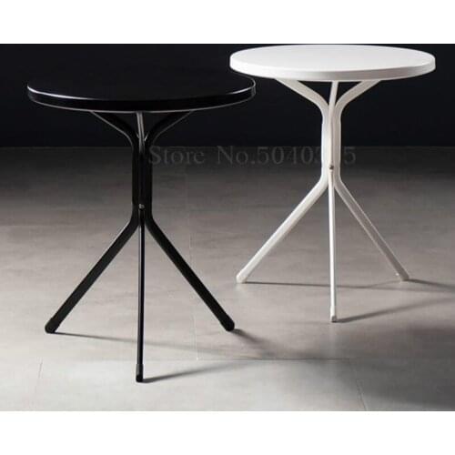 Nordic style simple casual cafe table tea snack bar wrought iron round table creative business negotiation table