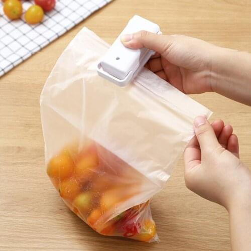 Household Mini Heat Sealer Safe Practical Snack Plastic Bag Sealer Portable Handheld Kitchen Food Preservation Bag Sealer
