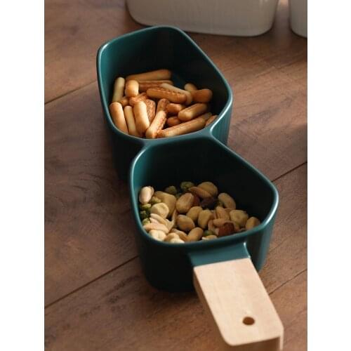 Ins popular ceramic desserts bowls with wooden handle candy container matte white blue green black Europe style bowl gift