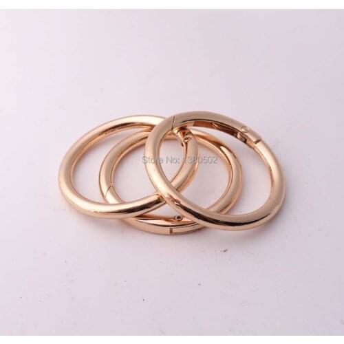 10pcs /lot 45*35*5mm O ring Spring Ring Clip Buckles key chain Openable Keyring Leather Bag Belt Strap Dog Chain