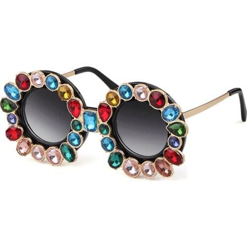 Fashion Sunglasses Women Brand Designer Bling Rhinestone Round Sunglasses Vintage shades Female Large Diamond Color Shade NX