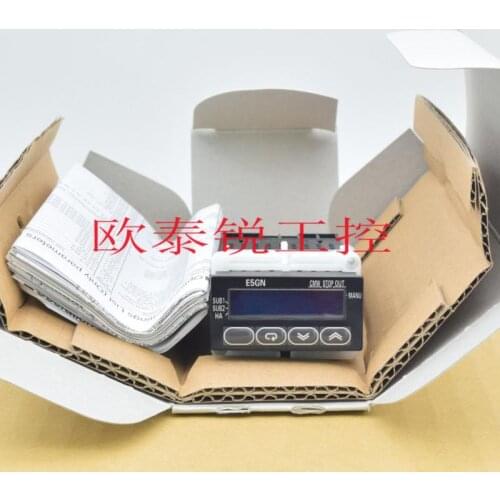 NEW digital temperature controller E5GN-Q1T original