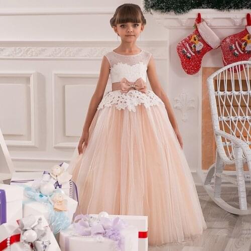 New Arrival Flower Girls Dresses High Quality Lace Appliques Beading Short Sleeve Ball Gowns Custom Holy First Communion