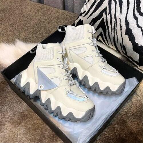 New fashion ladies casual sports shoes Heeled shoes women lace platform climber comes with reflective upper leather shoes women