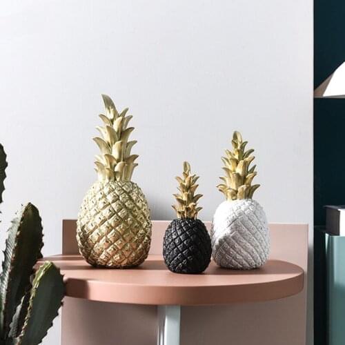 Nordic Golden Pineapple Home Decoration Ornaments Resin Crafts Creative Restaurant Wine Cabinet Counter