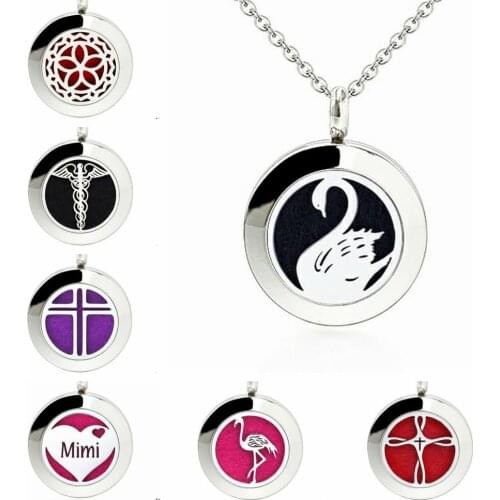 Cute 20mm essential oil diffuser locket necklace Pendant 316 L Stainless Steel twist screw locket necklace chain 10pad as gift