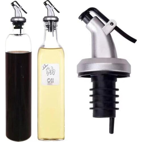 Olive Oil Sprayer Liquor Dispenser ABS Lock Wine Pourers Flip Top Drink Wine Stopper Leak-proof Nozzle Kitchen Tools