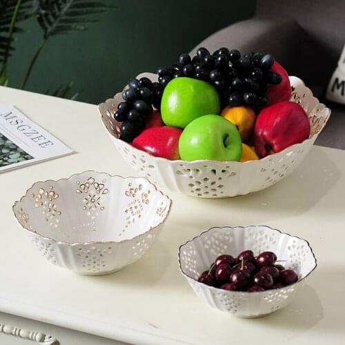 Light Luxury Creative Large Fruit Plate Decoration Living Room Coffee Table Ceramic Candy Bowl Household Snack Dish Modern Decor