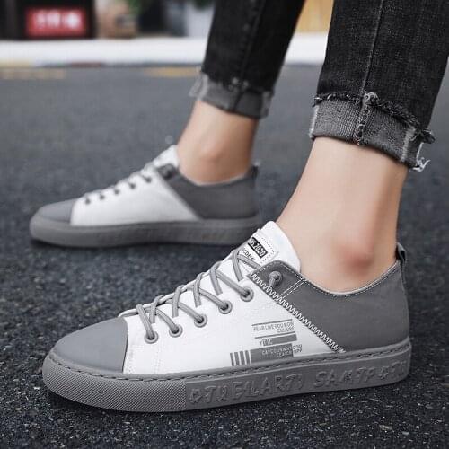 Men Canvas Shoes Men Breathable Vulcanize Shoes Men Skateboard Sneakers Light Men Casual Walking Shoes Trendy Brand Shoes