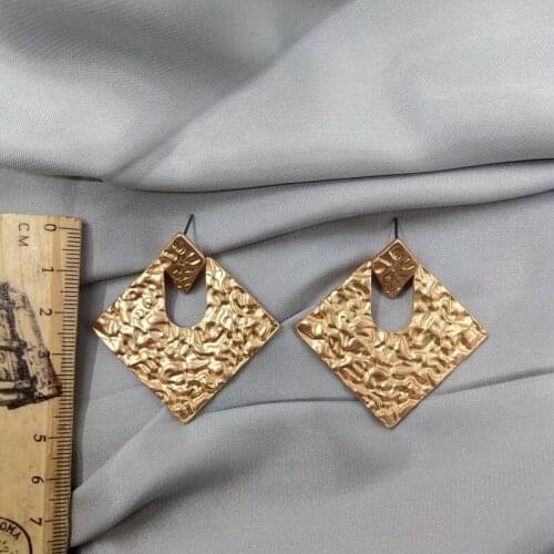 Earring personality joker fashionable fashionable restoring ancient ways people stud earrings earrings female D43