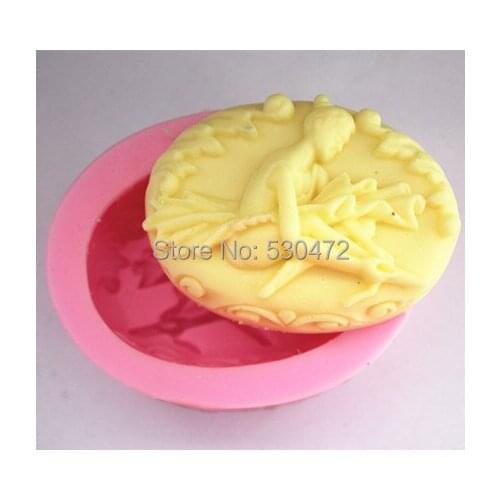 Wholesale/retal ,free shipping,1 pcsC187 Ballet girl clay pottery mould silicone cake mold soap Mold FM
