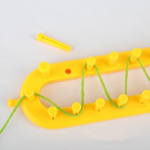 3pcs/Set Random Color Weaving Loom Knitting Kit Plastic Pompom Sock Hat Scarf Scarves Maker Plastic Long Handle DIY Weaving Tool