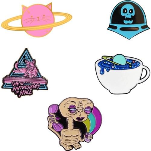 Space Cat Badge planet Enamel Pin ghoul skeleton alient Brooch supernatural fanatic Jewelry